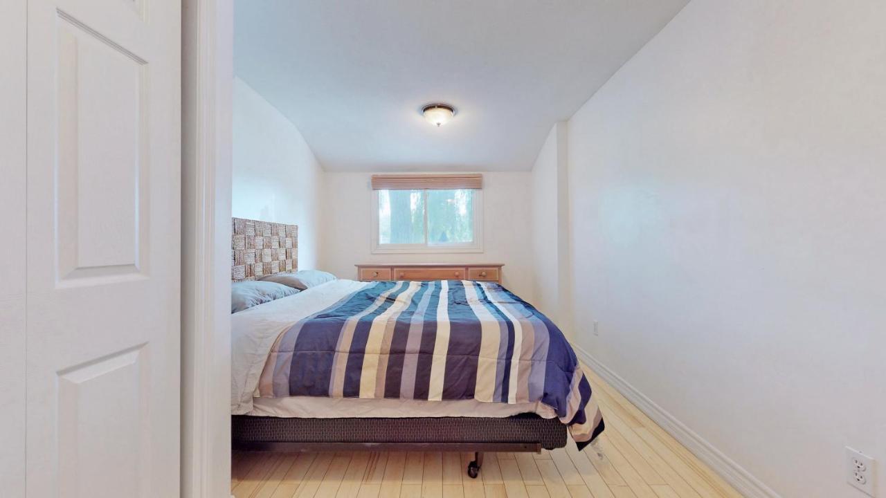 Main Beach River Retreat - Wasaga Beach 1 - Main Strip - 95 Mosley St Extérieur photo
