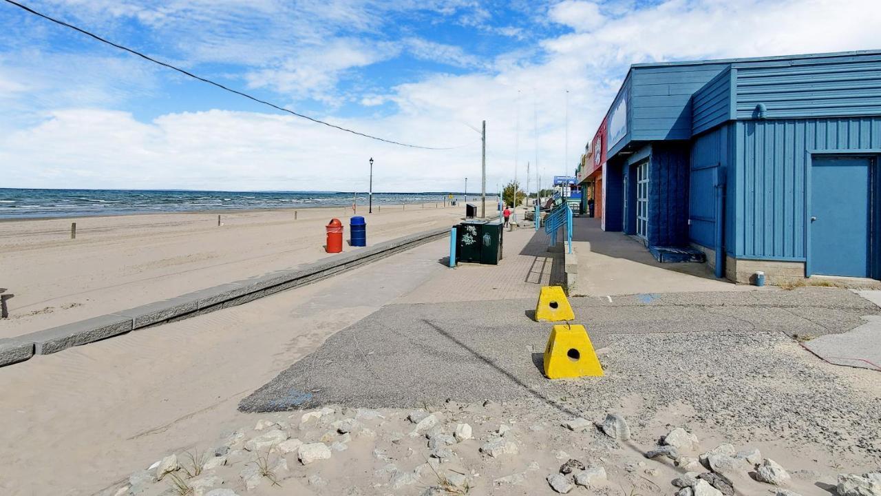 Main Beach River Retreat - Wasaga Beach 1 - Main Strip - 95 Mosley St Extérieur photo