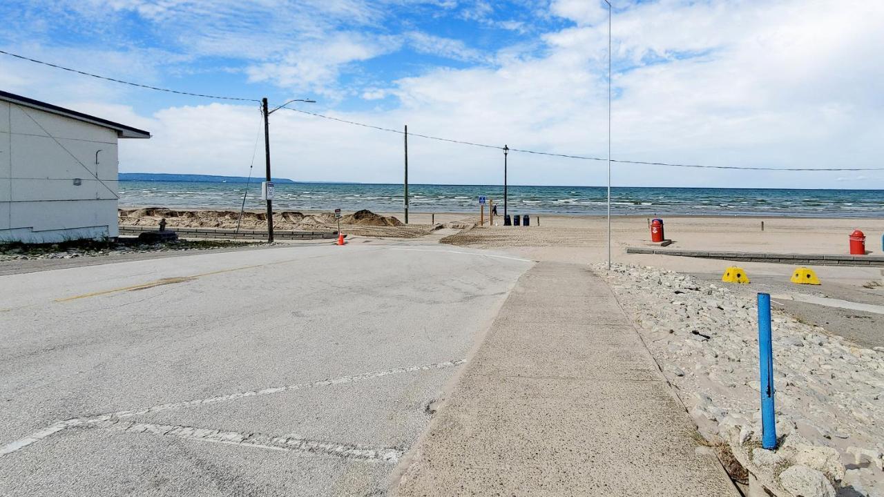 Main Beach River Retreat - Wasaga Beach 1 - Main Strip - 95 Mosley St Extérieur photo