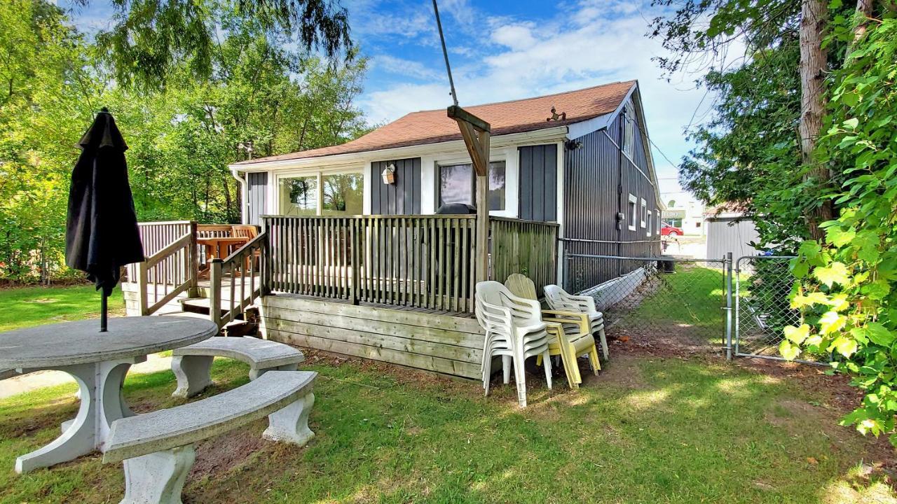 Main Beach River Retreat - Wasaga Beach 1 - Main Strip - 95 Mosley St Extérieur photo