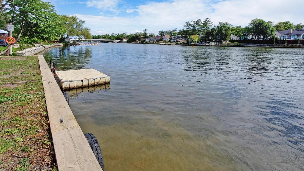 Main Beach River Retreat - Wasaga Beach 1 - Main Strip - 95 Mosley St Extérieur photo